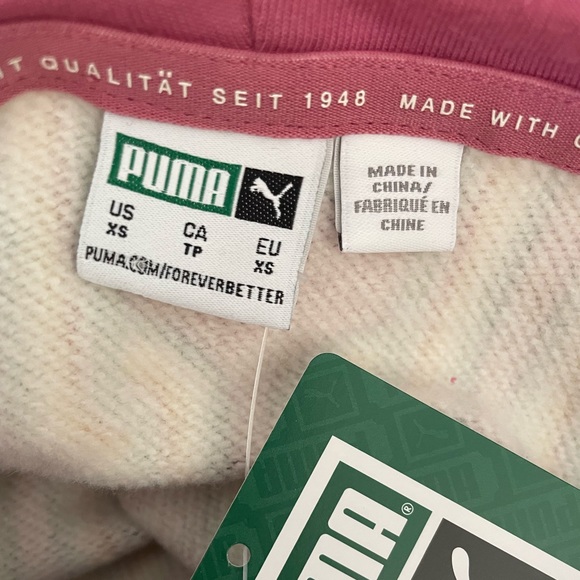 NWT- Puma Classics 70s Printed Fleece Hoodie for Women, fleece lined, size XS - Picture 12 of 12